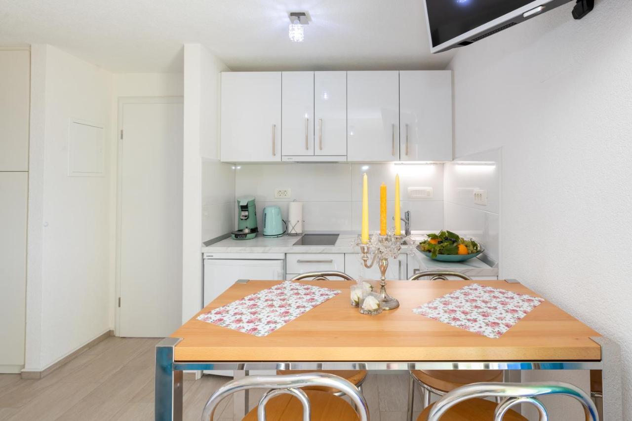 Apartmani Soldan Makarska Eksteriør bilde